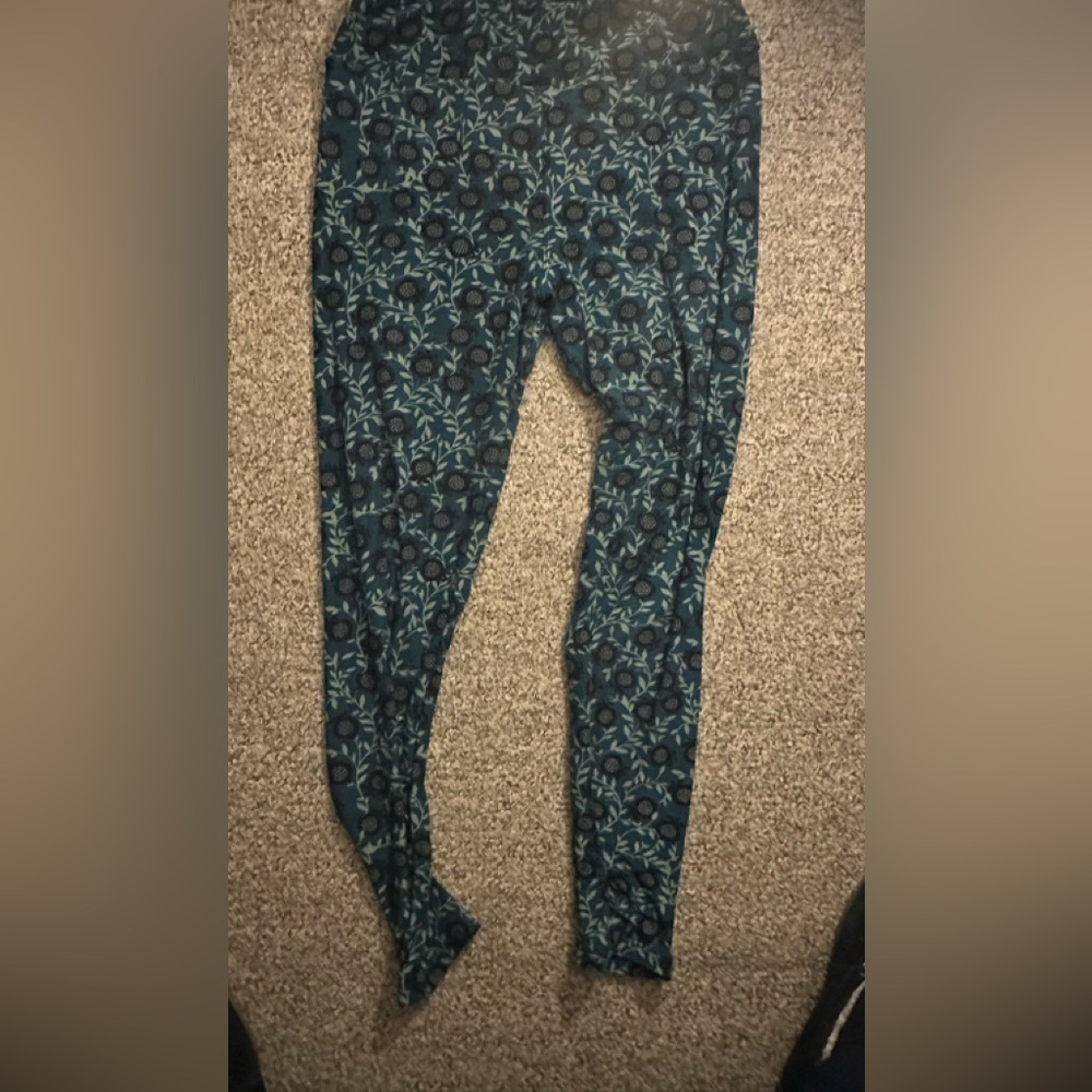 Green sunflower leggings